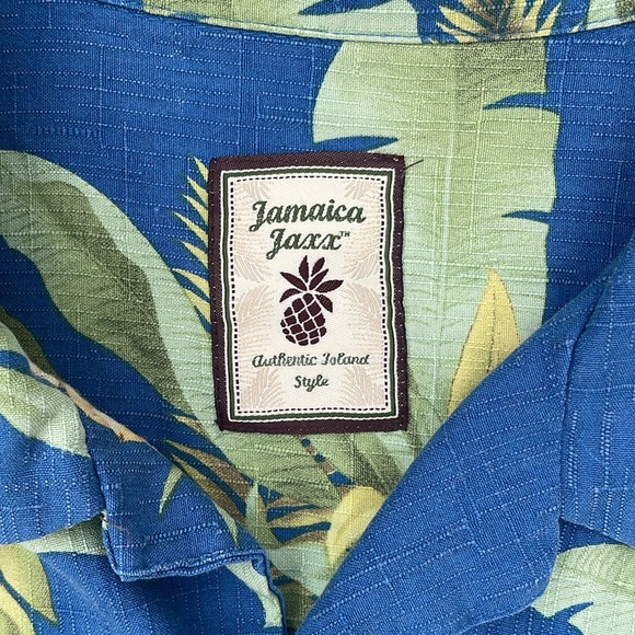 Jamaica Jaxx 100% Silk Pineapple Motif Hawaiian Style Button Up Shirt - Picture 3 of 7